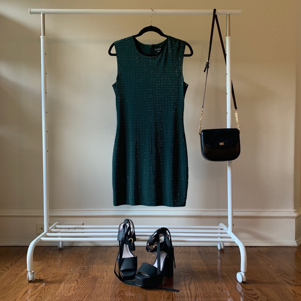 Bebe dress